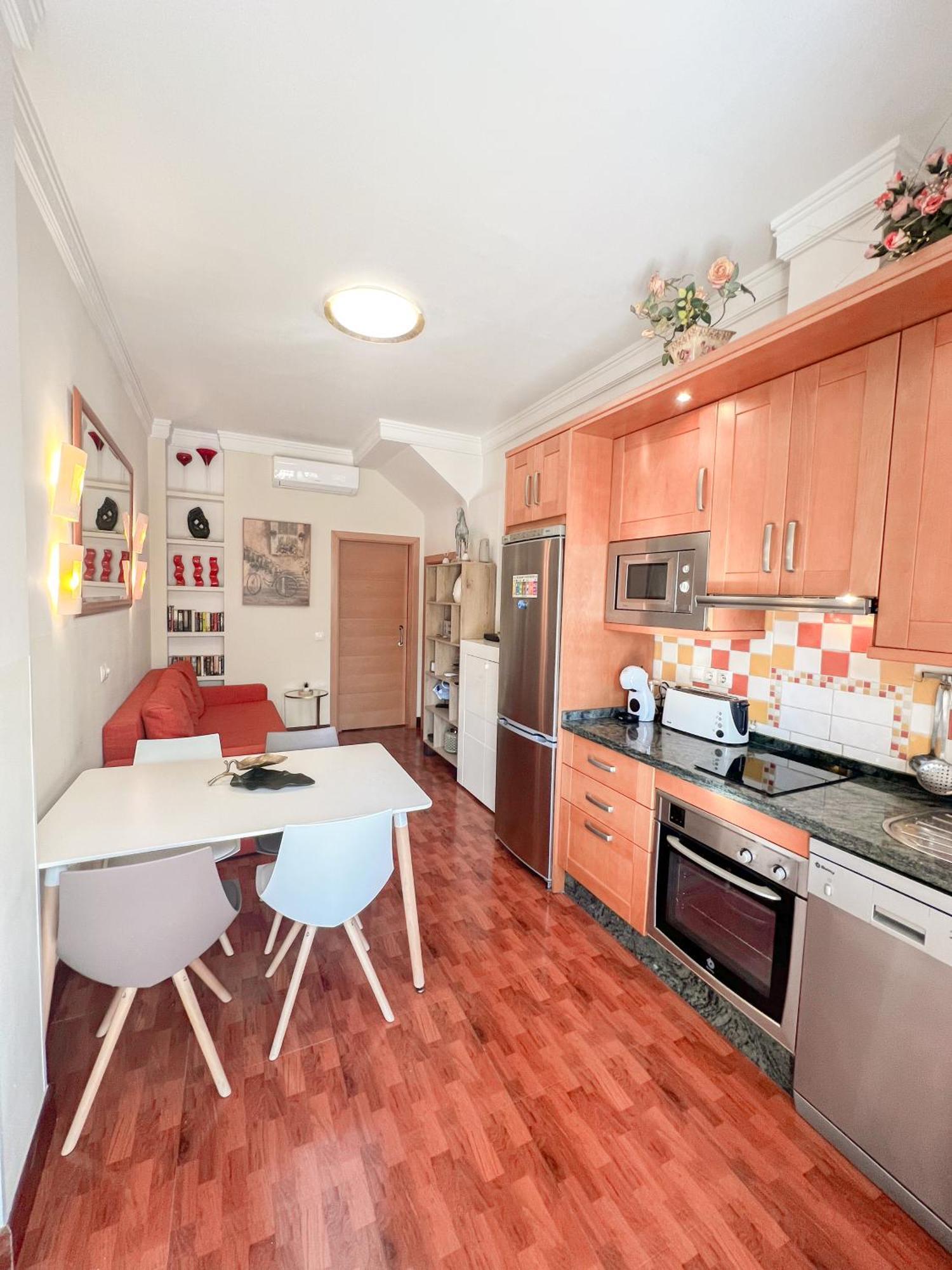 Cozy Apartment Bajondillo Sun&Beach Torremolinos Exterior photo